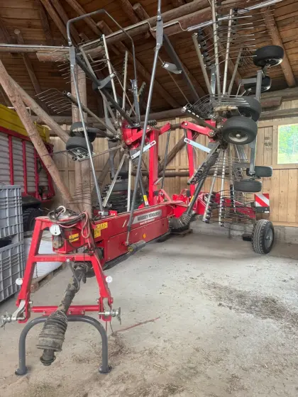 Schwader RK763TRC
