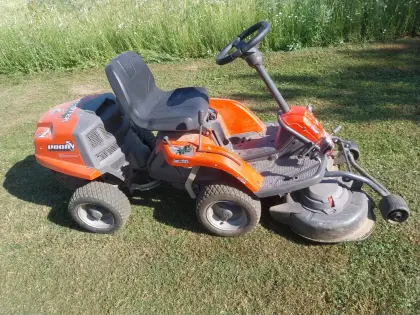 Husqvarna R111B Aufsitzmäher