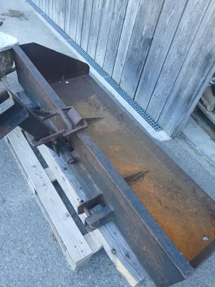 Verkaufe alte Hecklade