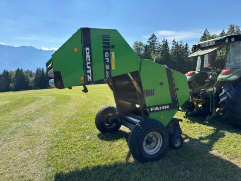 Deutz-Fahr Rundballenpresse GP 2.30