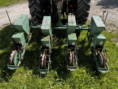 Feldherr Einzelkornsämaschine