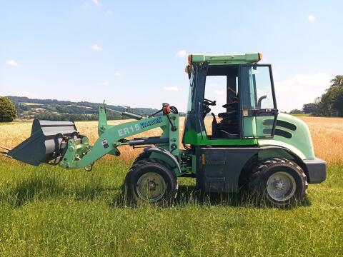 Everun ER 15 Hoftrac, Hoflader
