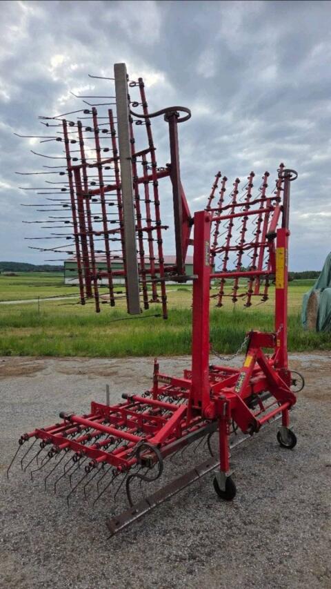 Einböck FZHE 600 Grünlandstriegel, Wiesenstriegel, 7 m