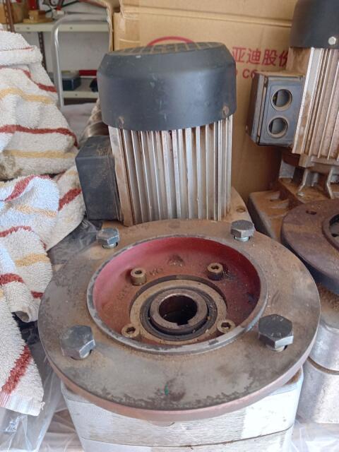 Heizomat Motor mit Getriebe