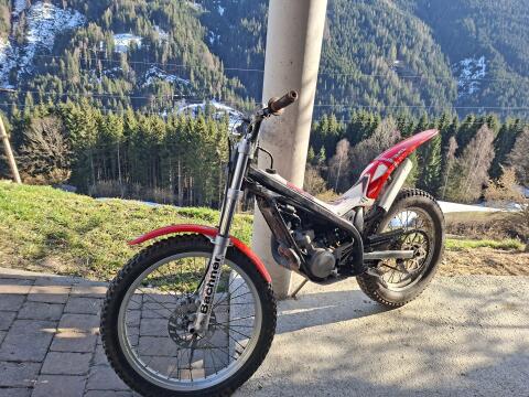 Verkaufe Trail mit Benzin