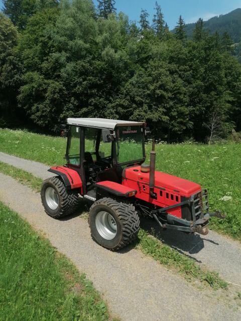 Antonio Carraro 8008