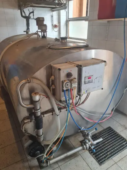 Milchtank 2.500 l