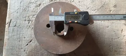 3-rillige Keilriemenscheibe 15 cm Dm., Bohrung 25 mm Dm.