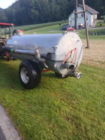 Güllefass Bauer 3.000 l