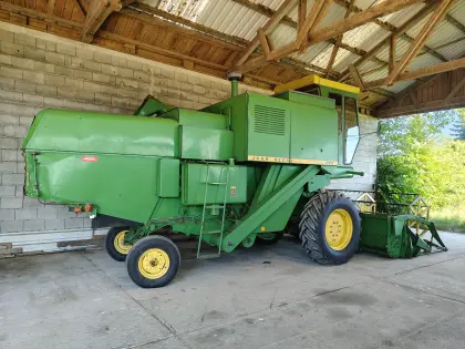 Mähdrescher John Deere 955