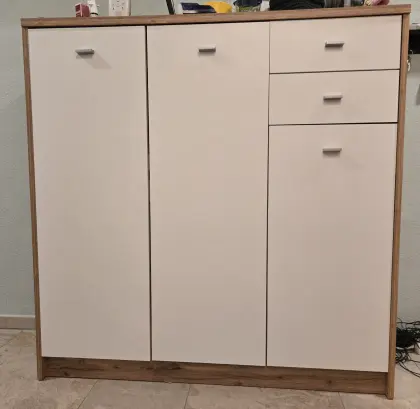 Kommode zu verkaufen