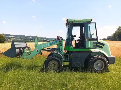 Everun ER 15 Hoftrac, Hoflader