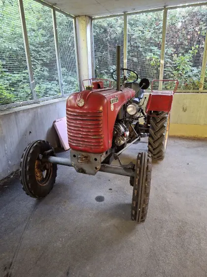 Steyr T84