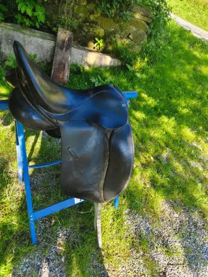 Euroriding Diamant Dressursattel