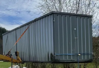 Container