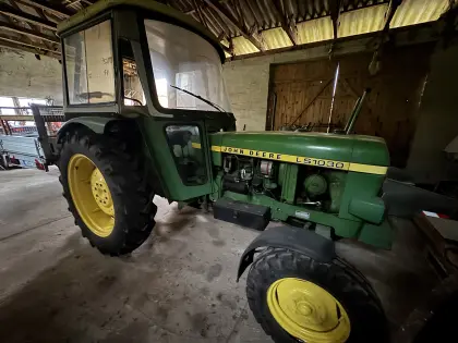 John Deere Traktor 1030 LS