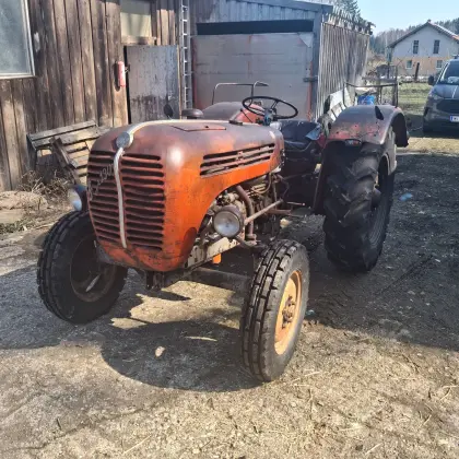 Steyr 190 mit Zubehör