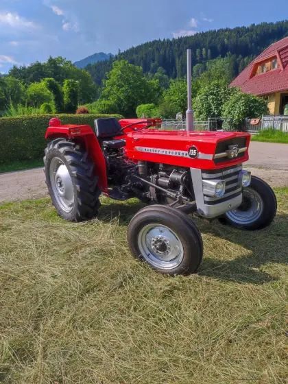 Massey Ferguson 135