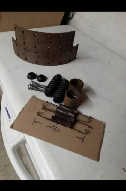 Restteile Bremse Zettelmeyer Baumaschine