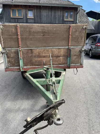 Zweiachsanhänger