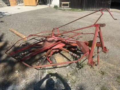 Pöttinger Schwader 301 U