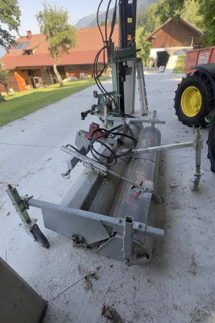 Fliegl Kehrmaschine