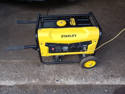 Stromaggregat Stanley SG 3100 Basic