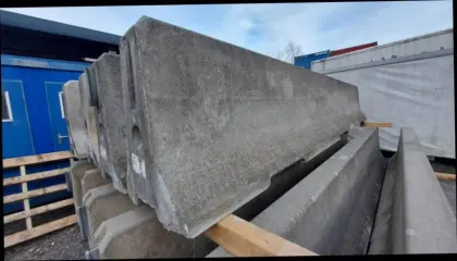 Betonleitwände
