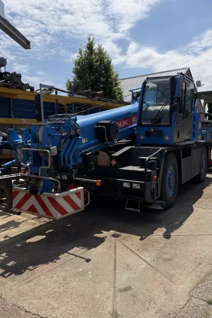 Demag Terrex AC30
