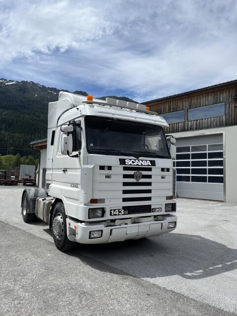 Scania 143M