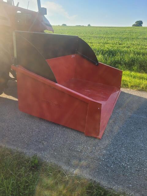 Verkaufe Kippmulde 2 m Breite