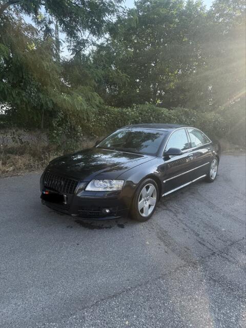 Audi A8 3.0