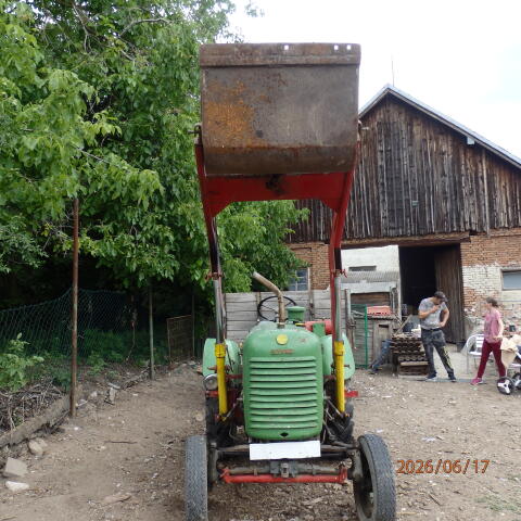 Steyr 30 mit 3-Seiten-Kipper Steyr 180 A