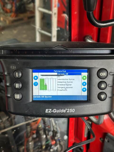 Trimble EZ-Guide 250 GPS-System mit Antenne