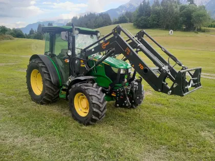 John Deere 5080G mit Hauer Frontlader, Top Zustand