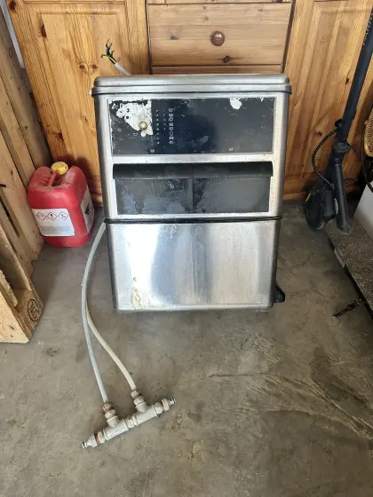 DeLaval Waschautomat