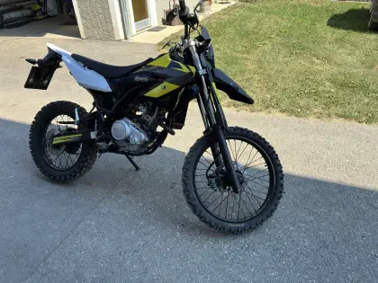 Yamaha WR125 R