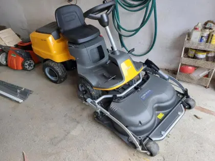 Stiga Rasentraktor Combi 85 M Q