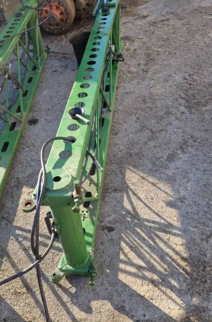 Amazone Mittelausleger 100825 und 100829