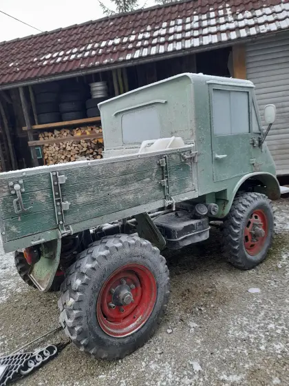 Unimog 411