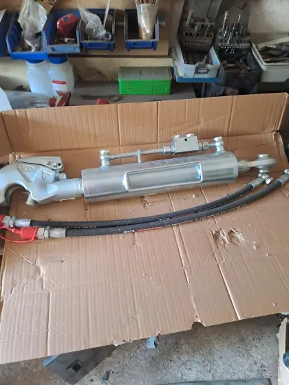 Hydraulischer Oberlenker