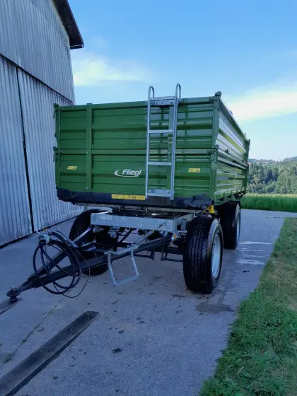 Fliegl Kipper Zweiachskipper Getreidekipper 13-Tonner DK 130