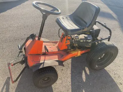Rasentraktor Spaßmobil