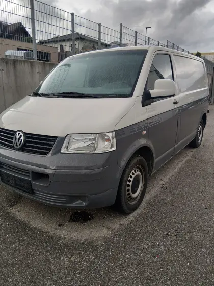 Verkaufe Kühlbus VW T5 2.5 TDI