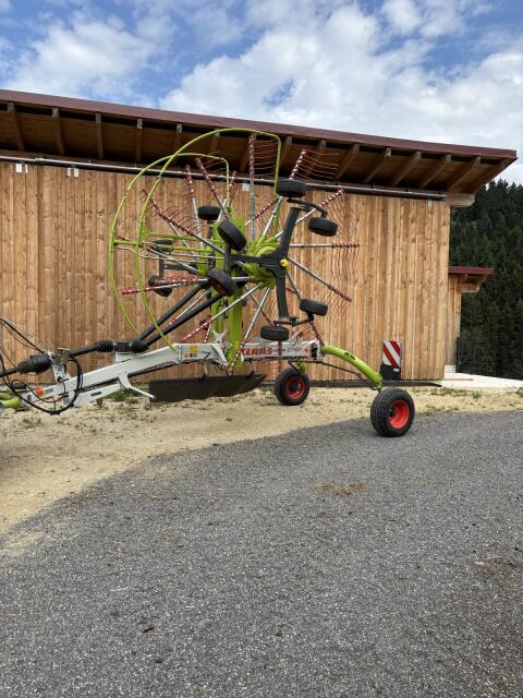 Claas Liner 2700