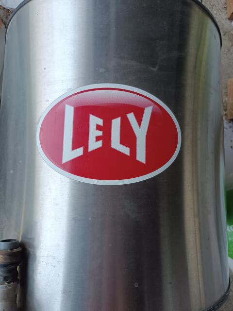 Lely Rohrkühler