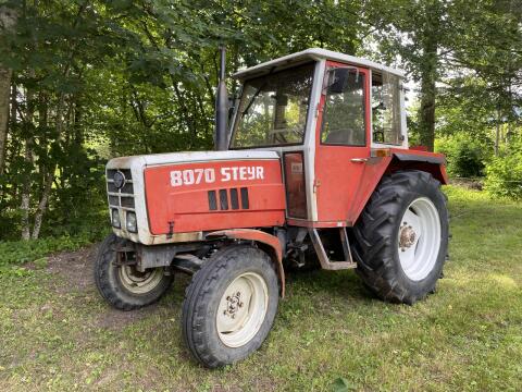 Steyr 8070