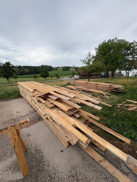 150 m² Rauschalungsbretter