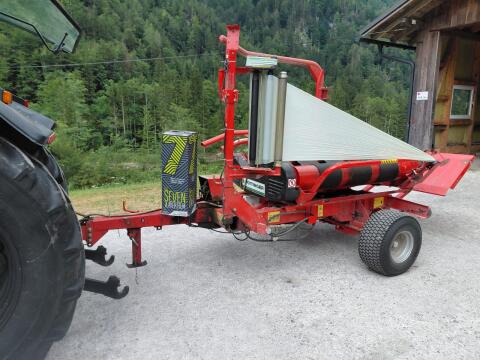 Pöttinger Ballenwickler G800