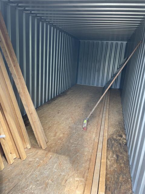Container